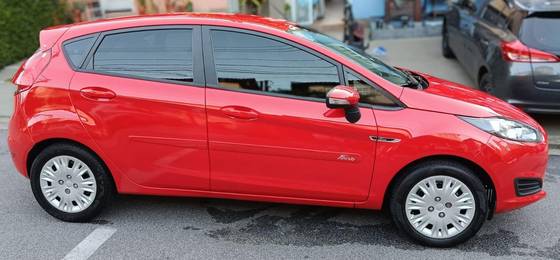 FORD FIESTA 1.6 SE HATCH 16V FLEX 4P MANUAL